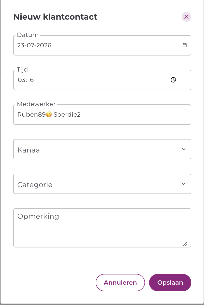 Venster Nieuw klantcontact met de velden datum, tijd, medewerker, kanaal, categorie en opmerking